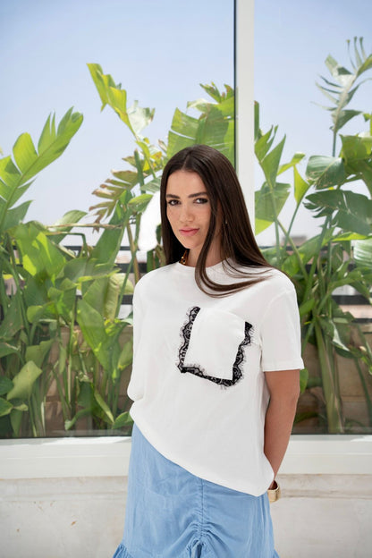 Dentelle pocket T-shirt
